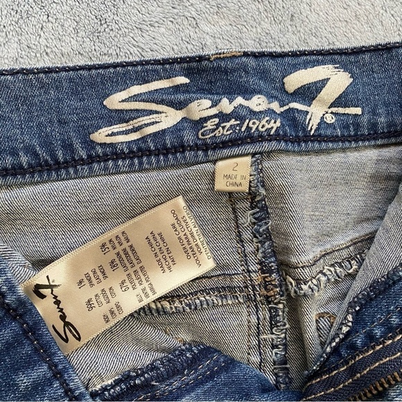 Seven7 size 2 washed blue mini skirt - Picture 4 of 4